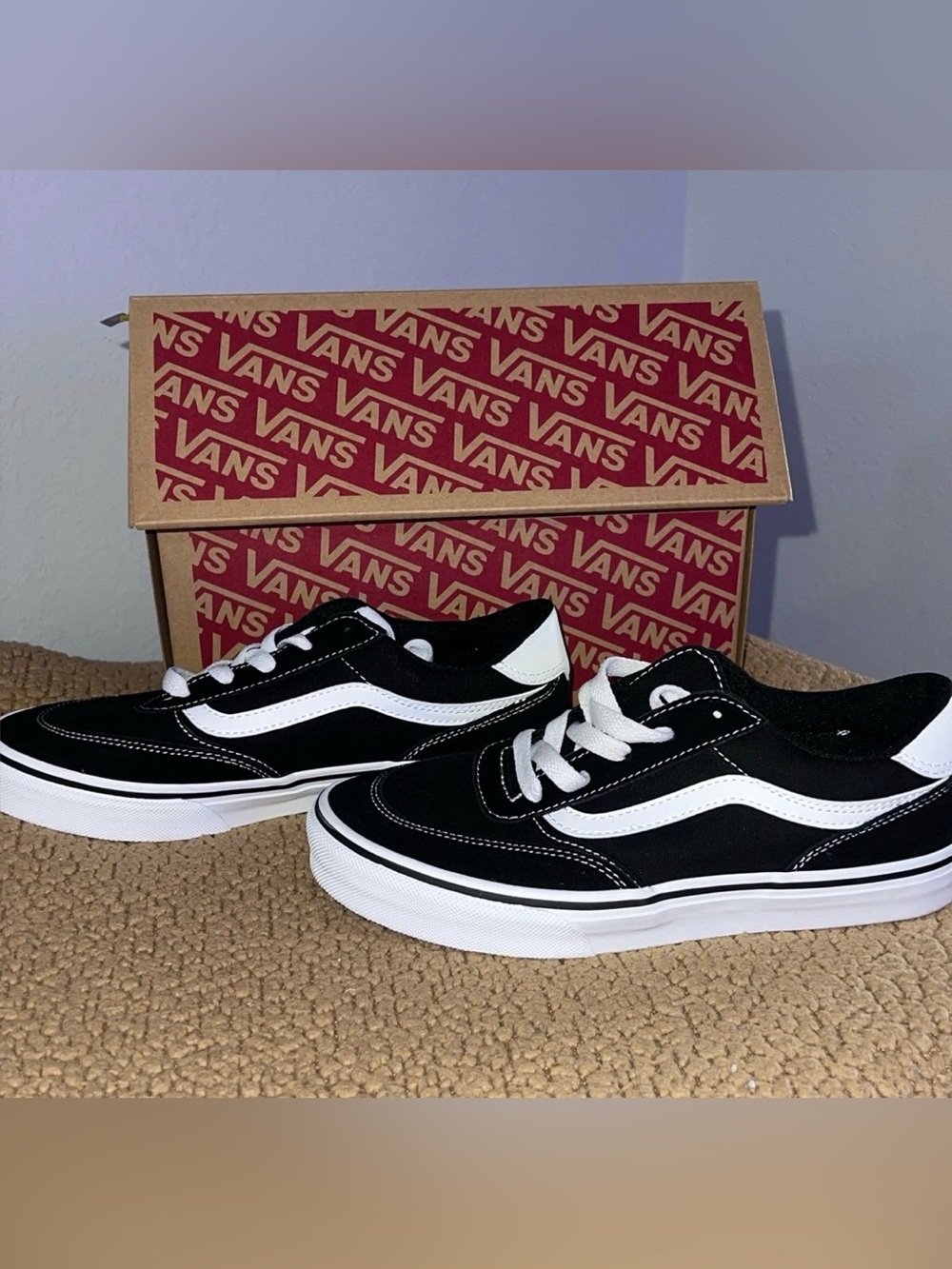 New vans size 4 youth